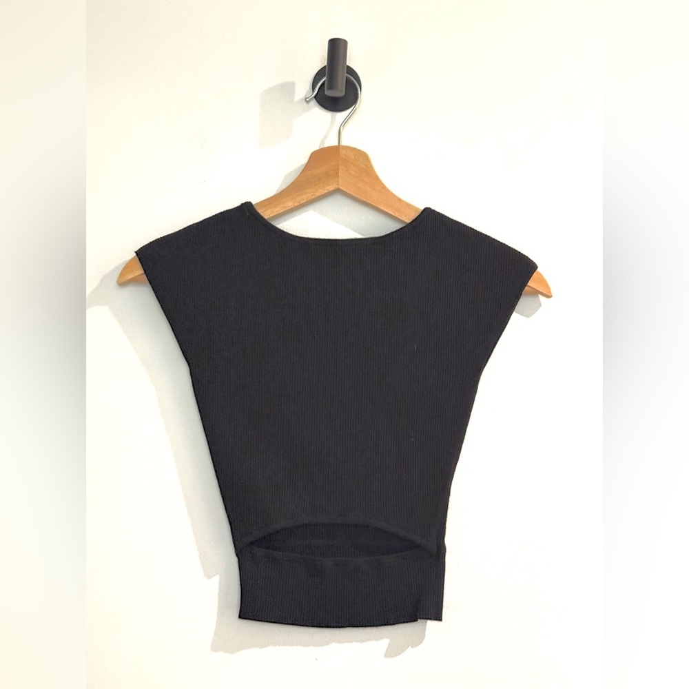 Aritzia Wilfred Yacine Cut-Out Knit Black Top XXS - Picture 7 of 11